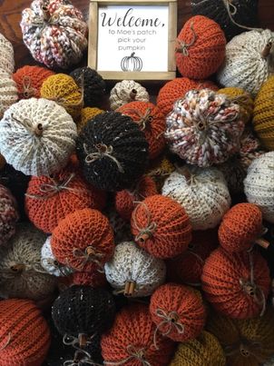 Moes knits Hand Crochet pumpkins - 1